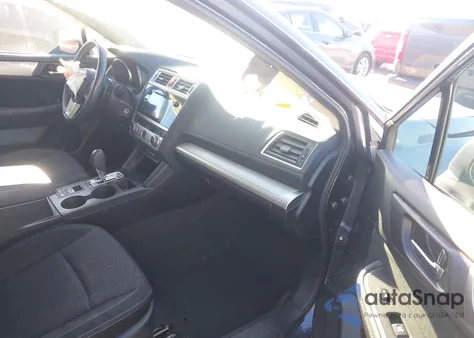 2017 Subaru Outback 2.5I Premium z USA, uszkodzony, nr VIN 4S4BSADC4H3279309